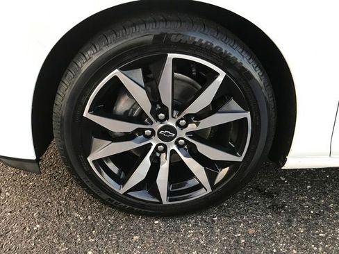 Used 2022 Chevrolet Malibu RS image 21