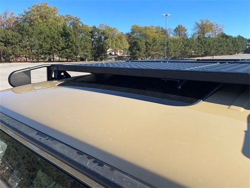 Used 2022 Mercedes-Benz G 550 image 18