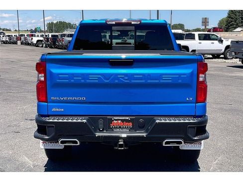 Used 2025 Chevrolet Silverado 1500 LT Trail Boss AWD/4WD image 4