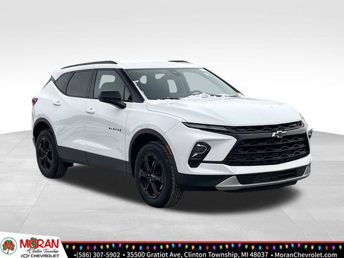 Certified 2024 Chevrolet Blazer LT w/ Convenience Package image 8