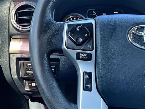 Used 2018 Toyota Tundra SR5 w/ SR5 Upgrade Package RWD image 10