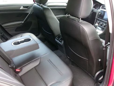 Used 2019 Volkswagen Golf S FWD image 12