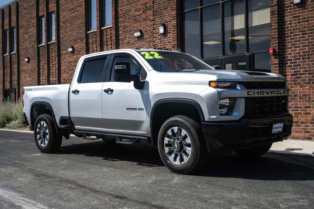 Used 2022 Chevrolet Silverado 2500 Custom w/ Custom Value Package AWD/4WD image 13