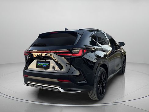 Used 2024 Lexus NX 350 F Sport image 3