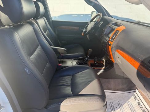 Used 2007 Lexus GX 470 AWD/4WD image 17