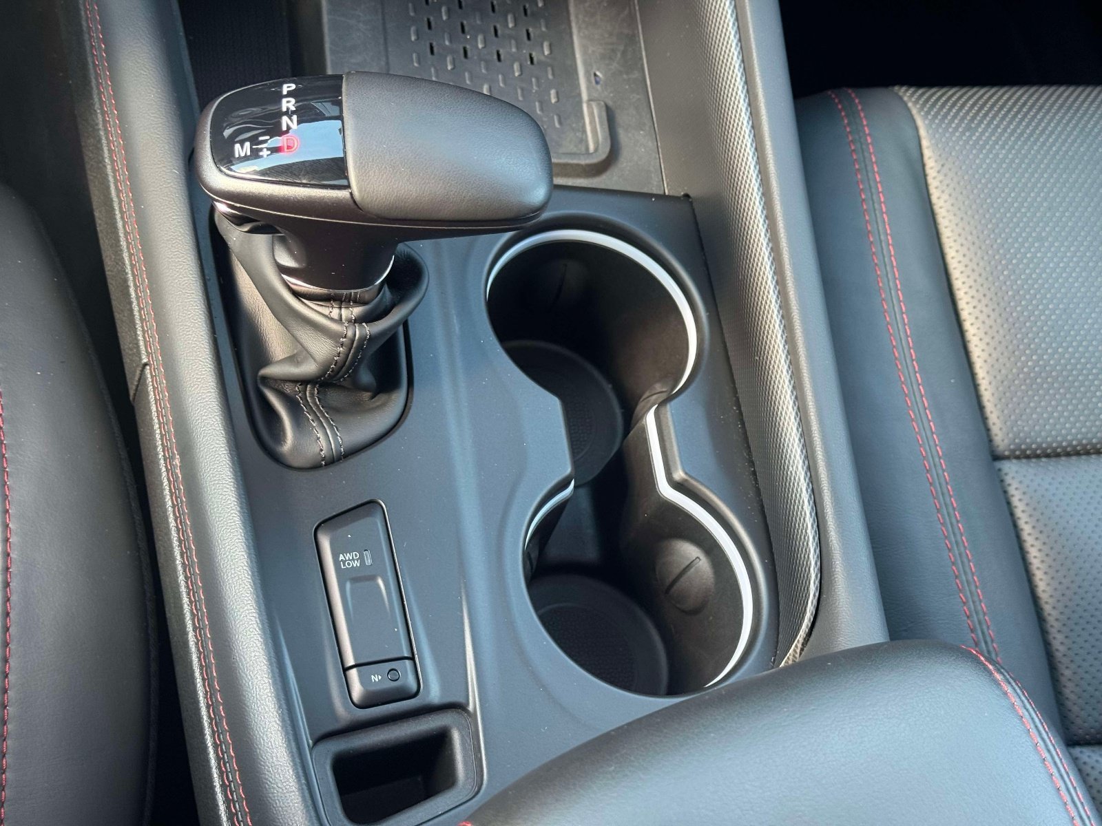 Used 2025 Dodge Durango R/T AWD/4WD image 26