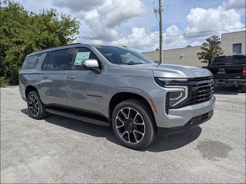 New 2026 Chevrolet Suburban RST w/ Comfort Package RWD image 2