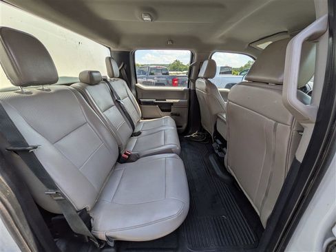 Used 2020 Ford F550 2WD Crew Cab Super Duty image 24