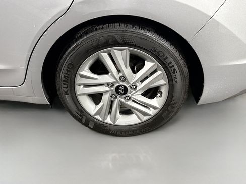 Used 2020 Hyundai Elantra Value Edition w/ Cargo Package (C1) FWD image 37