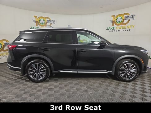 Used 2026 INFINITI QX60 Luxe w/ Cargo Package FWD image 9