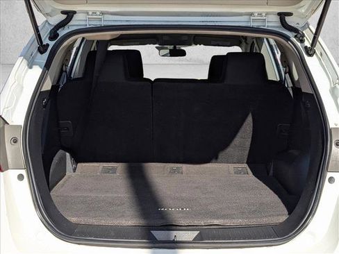 Used 2015 Nissan Rogue S w/ Convenience Package image 17