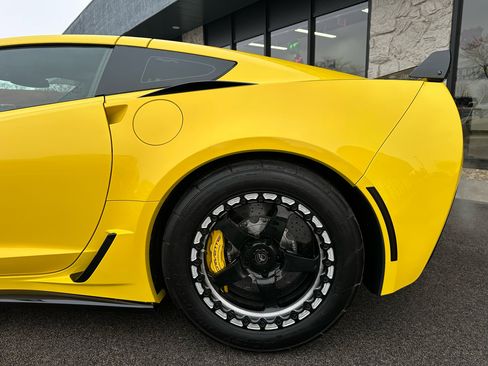 Used 2018 Chevrolet Corvette Z06 image 19