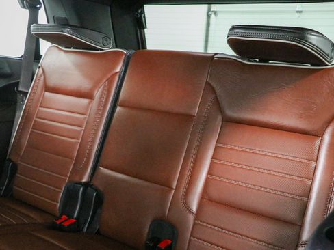 Used 2024 GMC Yukon Denali Ultimate AWD/4WD image 31