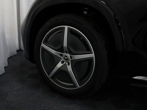 Used 2023 Mercedes-Benz EQS 580 4MATIC SUV image 40