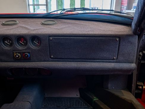 Used 1990 Ferrari F40 image 16