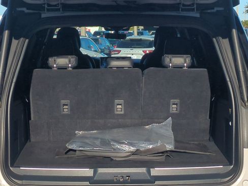 Certified 2024 Lincoln Navigator L Reserve image 13