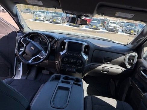 Used 2020 Chevrolet Silverado 1500 LT w/ All-Star Edition image 17