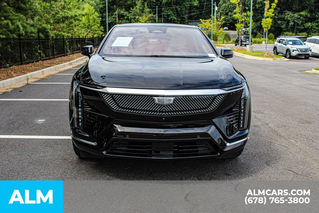 Used 2026 Cadillac Optiq Luxury 2 AWD/4WD image 9