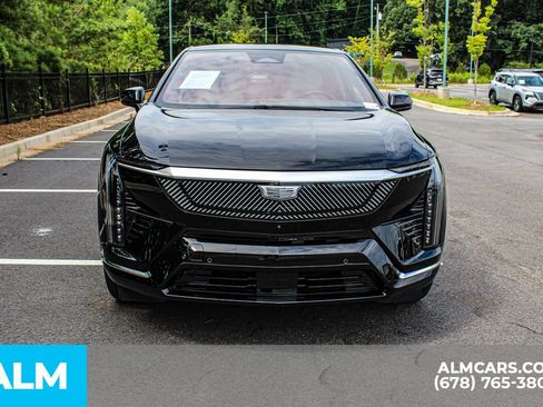 Used 2026 Cadillac Optiq Luxury 2 AWD/4WD image 9