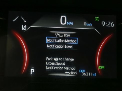 Used 2025 Toyota RAV4 XLE AWD/4WD image 39