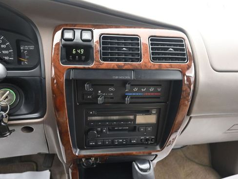 Used 1997 Toyota 4Runner Limited AWD/4WD image 20