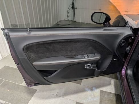 Used 2020 Dodge Challenger R/T Scat Pack RWD image 9