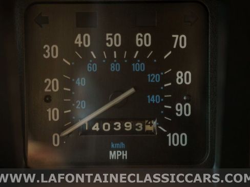 Used 1991 Jeep Grand Wagoneer image 6