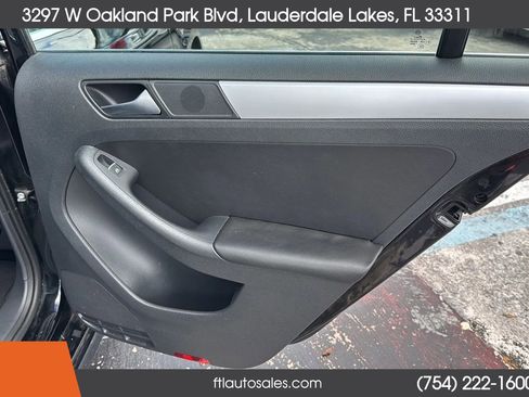 Used 2014 Volkswagen Jetta SE image 34