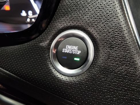 Used 2018 Cadillac XT5 Premium Luxury FWD image 41