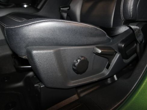 Used 2025 Ford Bronco Badlands AWD/4WD image 7