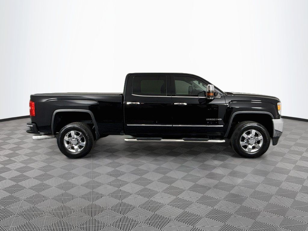 Used 2016 GMC Sierra 3500 SLT w/ Duramax Plus Package AWD/4WD image 8