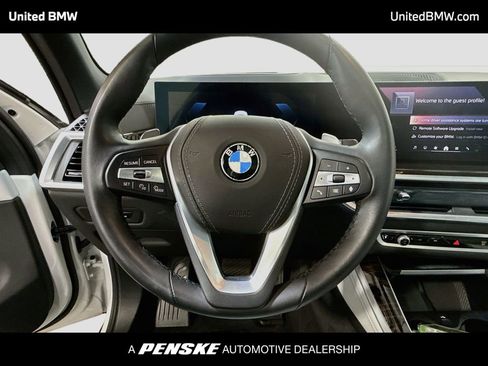 Used 2025 BMW X5 xDrive40i AWD/4WD image 6