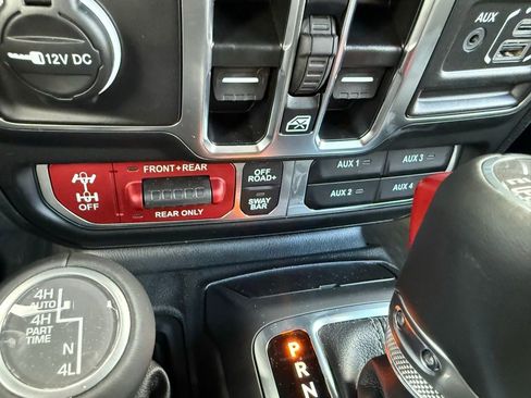 New 2025 Jeep Wrangler Unlimited Rubicon 392 AWD/4WD image 28