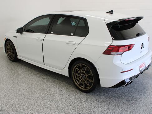 Used 2024 Volkswagen Golf R AWD/4WD image 9