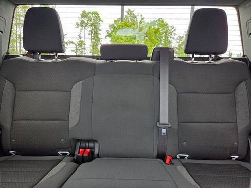 Used 2024 Chevrolet Silverado 1500 LT RWD image 11