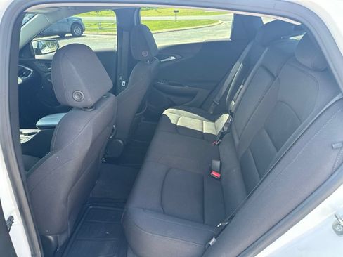 Used 2023 Chevrolet Malibu LT FWD image 10