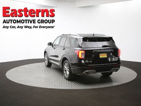 Used 2022 Ford Explorer Limited w/ Equipment Group 301A AWD/4WD image 65