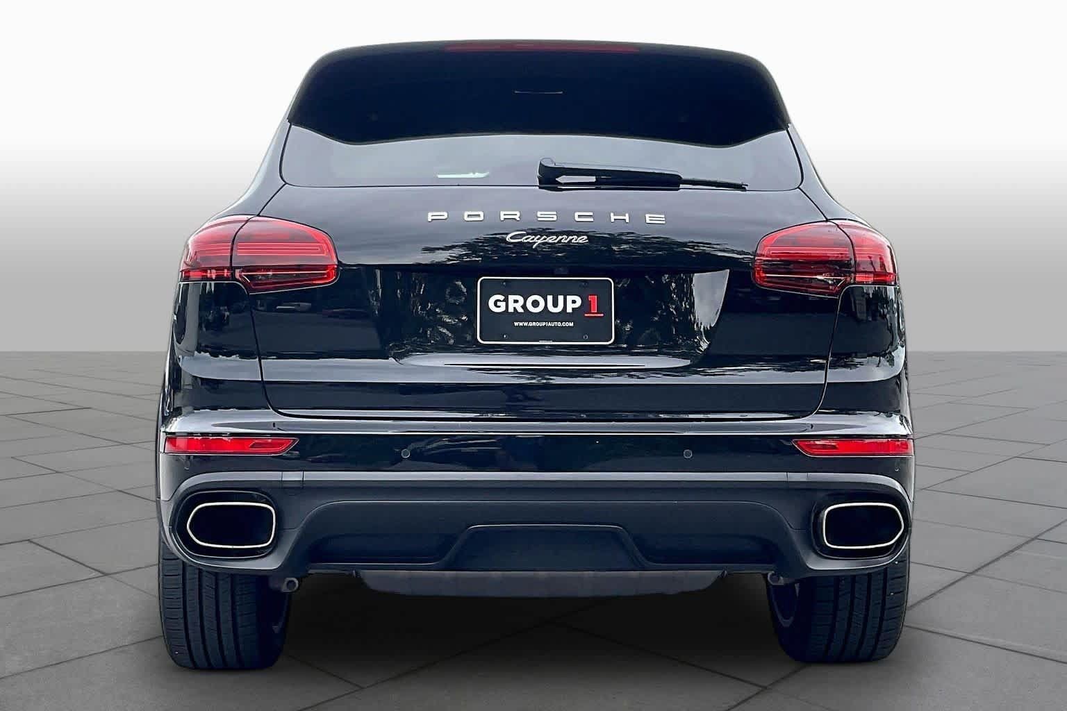 Used 2018 Porsche Cayenne AWD/4WD image 4