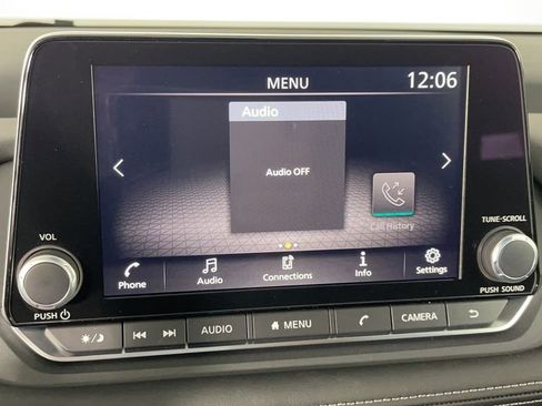 New 2025 Nissan Rogue S image 21