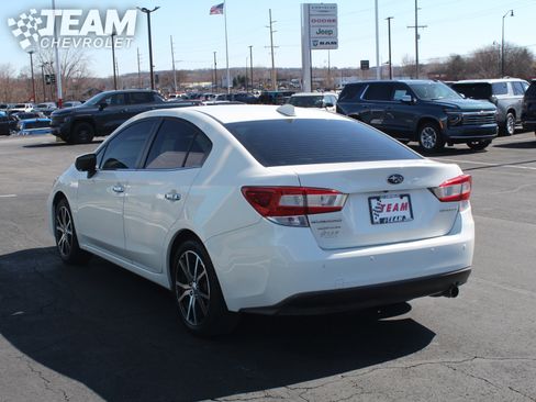 Used 2019 Subaru Impreza 2.0i Limited image 6