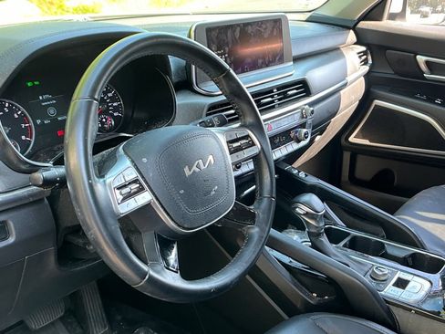 Used 2022 Kia Telluride S AWD/4WD image 9