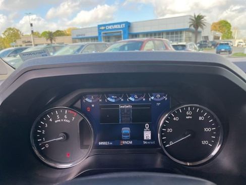 Used 2022 Ford Expedition XLT image 19