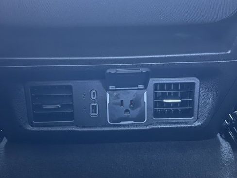 Used 2023 Chevrolet Silverado 1500 RST image 41