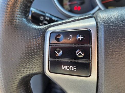 Used 2013 Toyota Tacoma 4x4 Double Cab w/ TRD Off-Road Pkg image 25