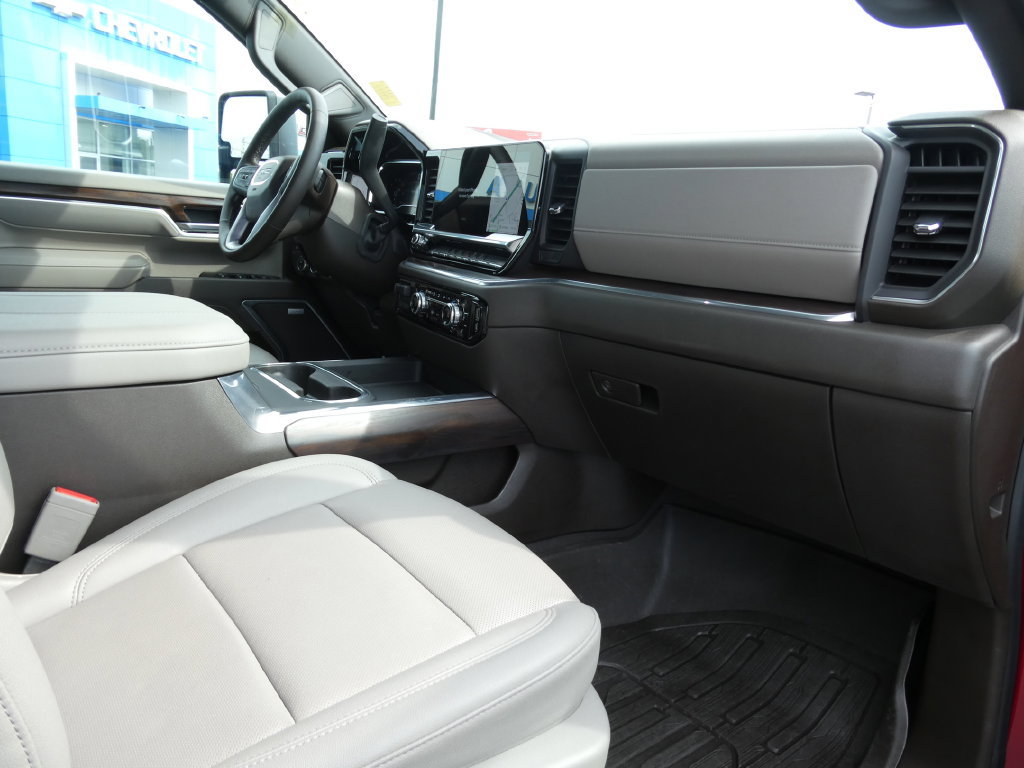 Used 2025 GMC Sierra 2500 SLT AWD/4WD image 15