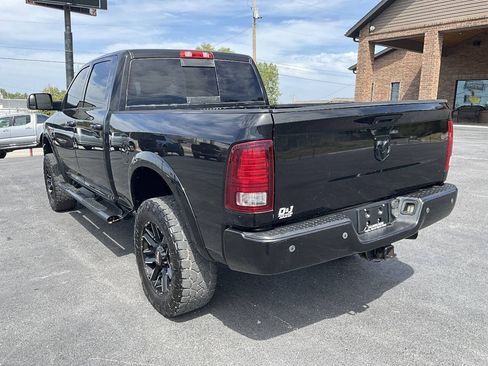 Used 2015 RAM 2500 Laramie w/ Black Appearance Group AWD/4WD image 3