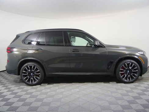 Certified 2026 BMW X5 xDrive40i w/ M Sport Package AWD/4WD image 2