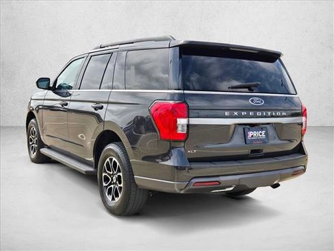 Used 2024 Ford Expedition XLT RWD image 8