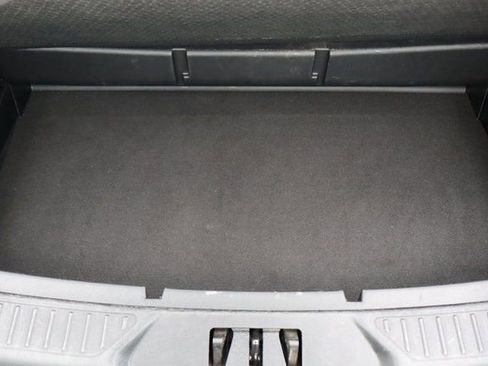 Used 2024 Ford Explorer Limited image 25