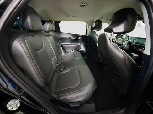 Used 2024 Kia EV6 Wind image 27